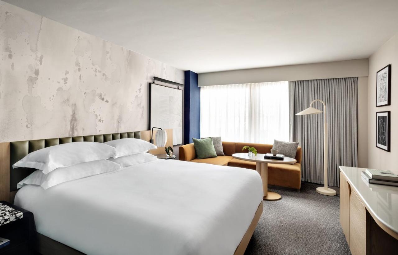 Kimpton Theta New York - Times Square By Ihg Hotel Екстериор снимка A guest room at the Hotel Zags
