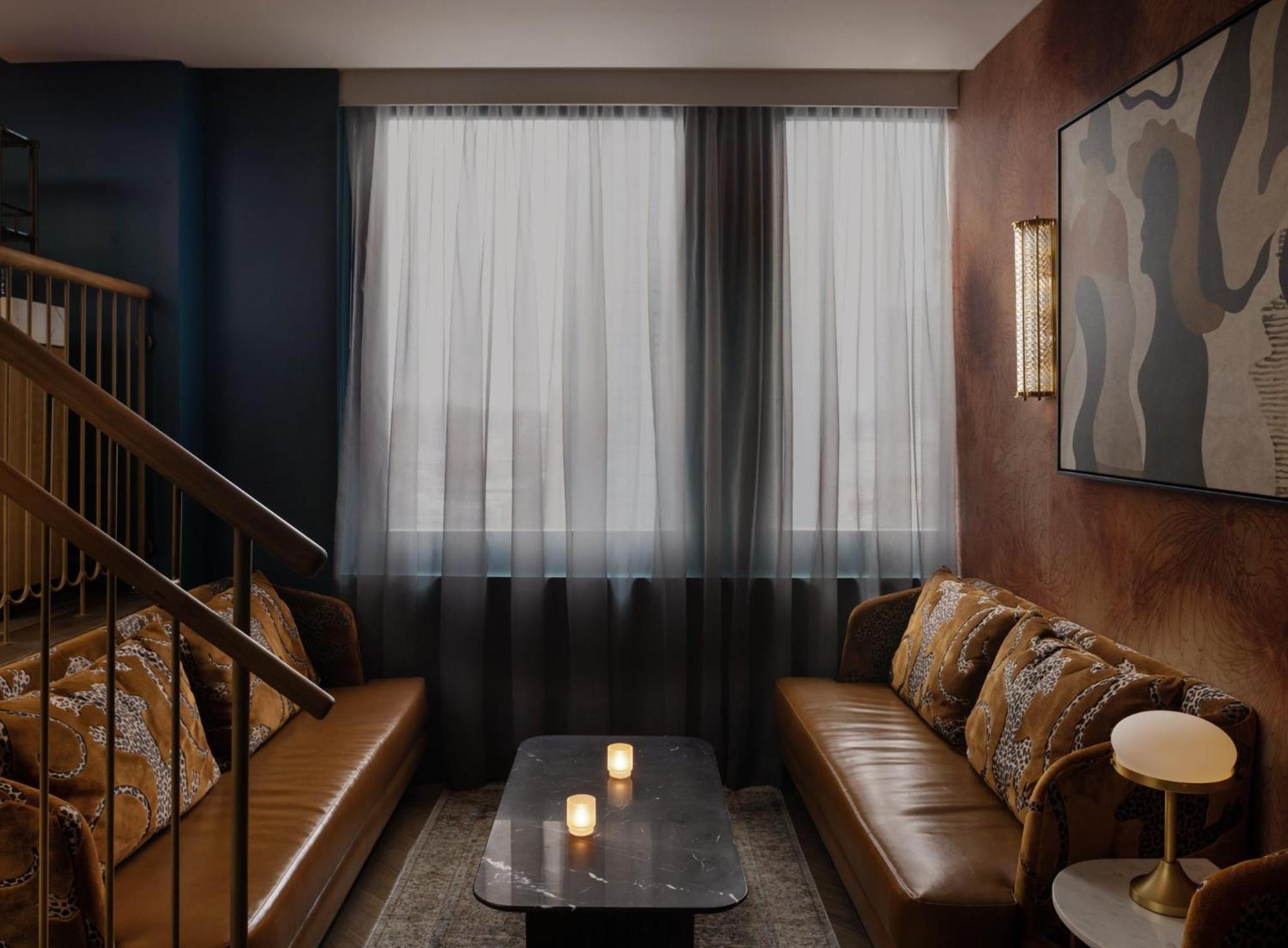 Kimpton Theta New York - Times Square By Ihg Hotel Екстериор снимка The interior of the restaurant